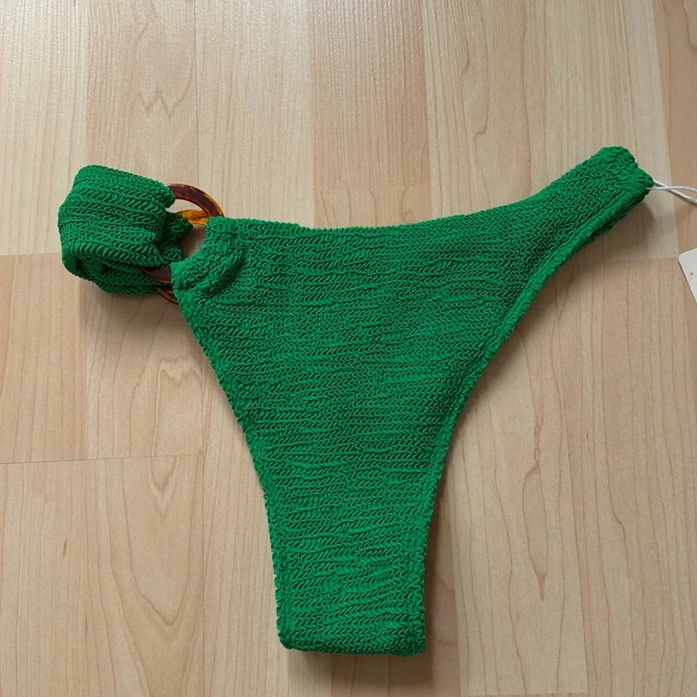 NWT Monday Swimwear Palm Green crinkle Brontë bottom, size S
